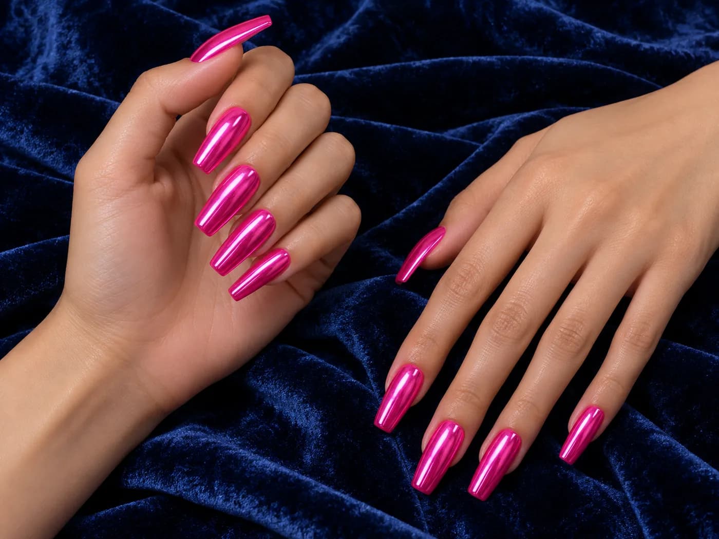 Felroze chroom coffin nagels